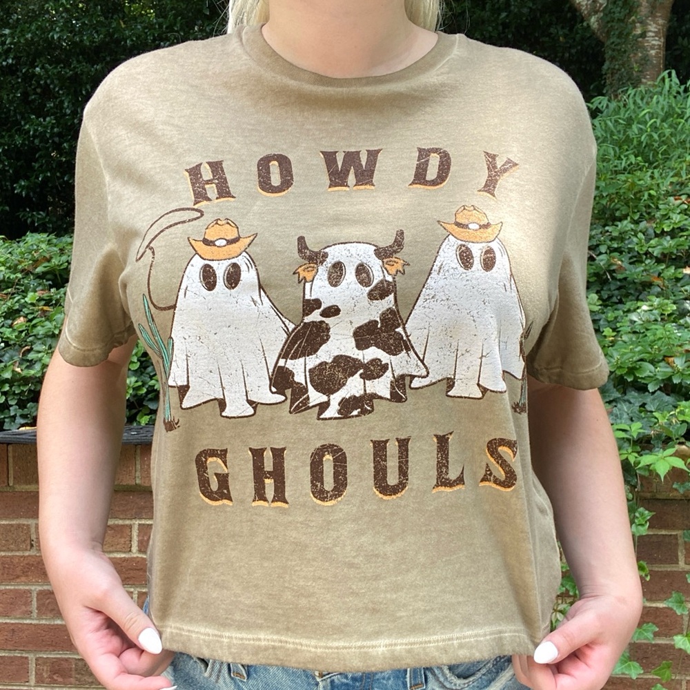 Howdy Ghouls cropped graphic tee